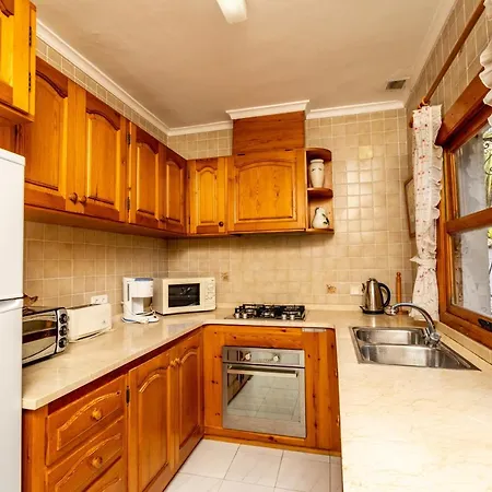 Charming 3-bed In Javea Вилла Дения